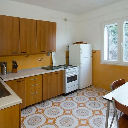 Alavia Ii Διαμέρισμα Babina