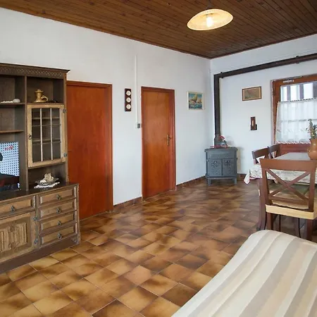 Apartment Alavia Ii *