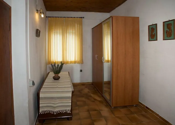 דירה Alavia Ii *